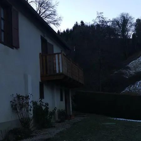 Maison D'hote, Gite, La Maisonnette Holiday home *